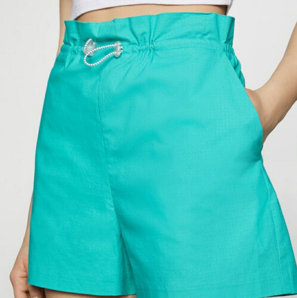 Drawstring Paperbag Waist Short - Picture 3 of 5